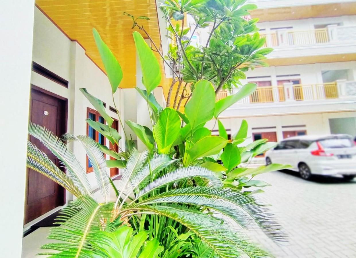 Hometown Residence Bandar Lampung Exterior foto